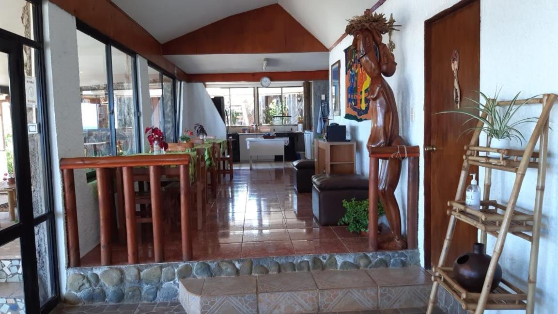 Cabañas Tojika Hanga Roa Exterior foto